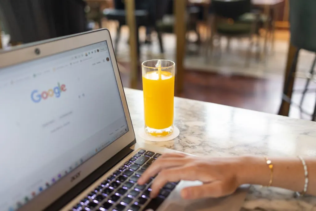 Remarketing w Google Ads  jak działa i kiedy warto go stosować?