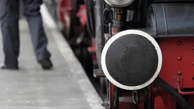 Pociąg retro ruszył z Tarnowa. W Tuchowie wręczono wyjątkowe wyróżnienie