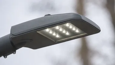 Nowe oświetlenie sprawdzili po zmroku. Mieszkańcy ocenili efekt w Tarnowie