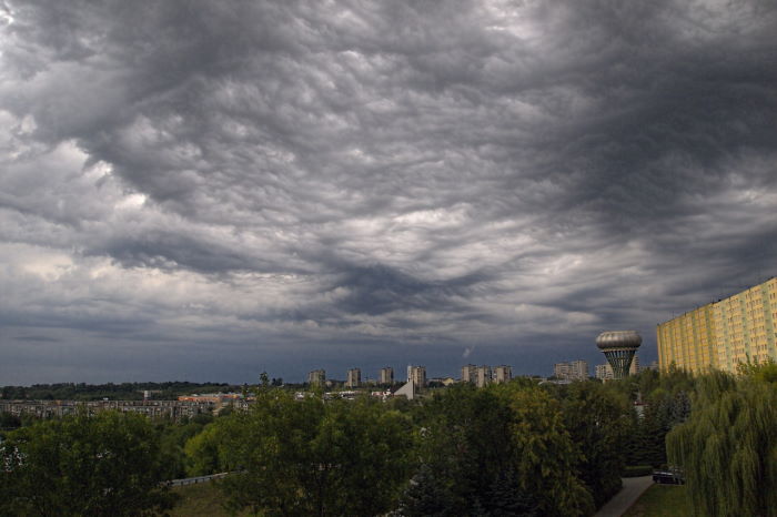 UM Tarnów: IMGW ponownie ostrzega przed burzami