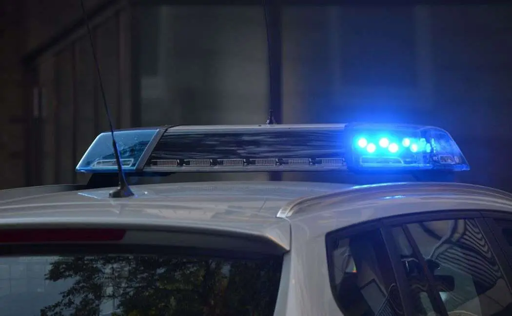 Wypadek w Tarnowie: Dwie osoby ranne po zderzeniu na ul. Nowodabrowskiej