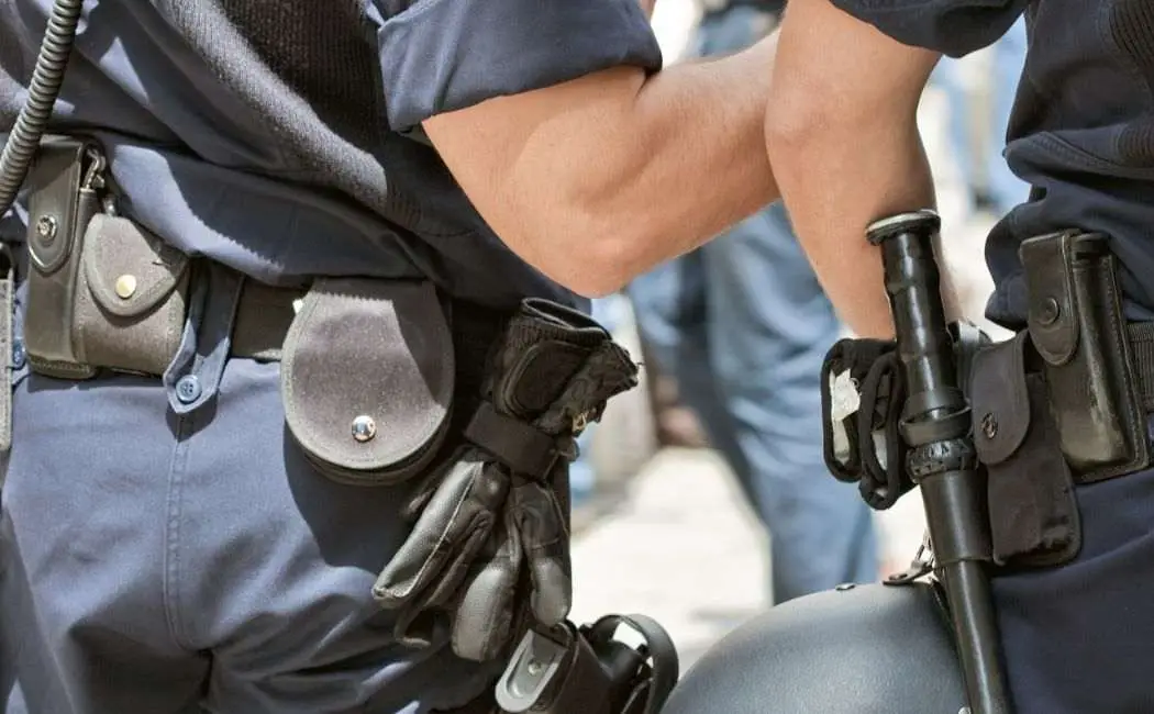 Maturzyści z Gromnika poznają tajniki zawodu policjanta w Tarnowie