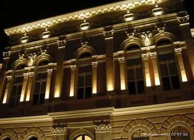 Centrum zawiśnie tysiącami pisanek – dzieci ponownie ozdobią miejskie drzewa