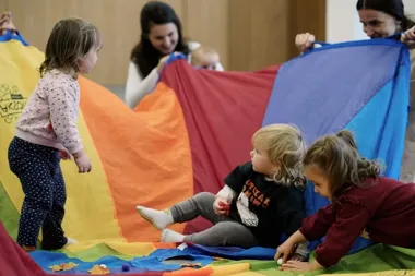 Grafika promocyjna wydarzenia Muzyka dla smyka — zajęcia gordonowskie dla dzieci 3–6 lat