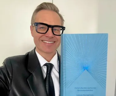 Łukasz Maciejewski zamyka 25 lat teatru w jednej grubej księdze