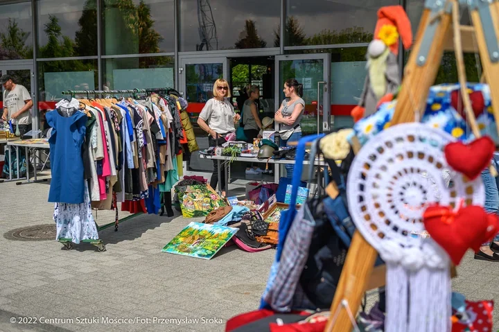 W Mościcach wróci targ, na którym stare rzeczy zyskują drugie życie