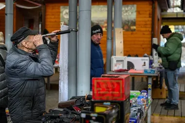 Na Burku znów zrobi się tłoczno. Książki, winyle i antyki wracają