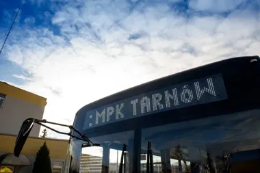 Właściciele aut pojadą autobusami MPK w Tarnowie za darmo