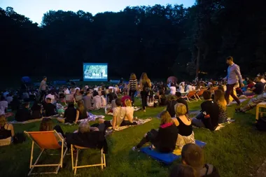 Film pod gołym niebem wraca do Tarnowa. W parku zagra familijna historia