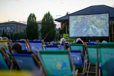 Kino pod chmurką na Koszycach. Galowie ruszą do walki