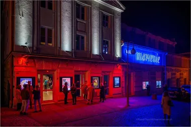 W kinie Marzenie kwiecień zamieni się w serię mrocznych i gorzkich opowieści