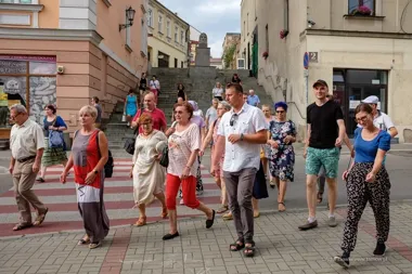 Historia Tarnowa wychodzi na ulice. Bezpłatne spacery i zwiedzanie katedry