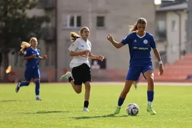 TS Iskra Tarnów zaczęła sezon od 13 goli. Aleksandra Słowik z czterema