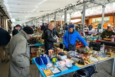 Dwa targi w jednym miejscu. Na Burku pojawią się książki, winyle i rzeczy z drugiej ręki