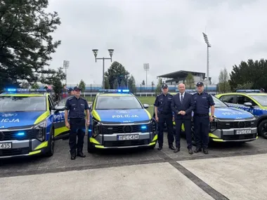 Cztery nowe radiowozy trafiły do Tarnowa. Policja liczy na szybsze reakcje