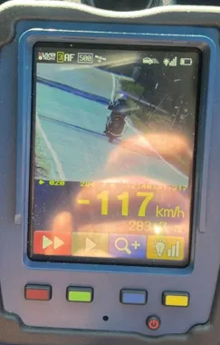 Weekend na drogach Tarnowa - sześciu kierowców bez praw jazdy, zginął pieszy