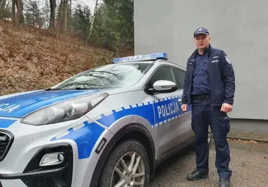 Dzielnicowy, który zna każdy zakątek - asp. Dawid Smagacz z Ciężkowic