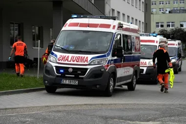 Zakładnicy, pożar i wielu poszkodowanych - służby ćwiczyły w tarnowskim szpitalu